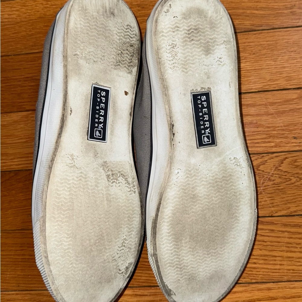 Sperry woman Casual Canvas Sneakers in Gray with Tan Laces - Picture 3 of 6